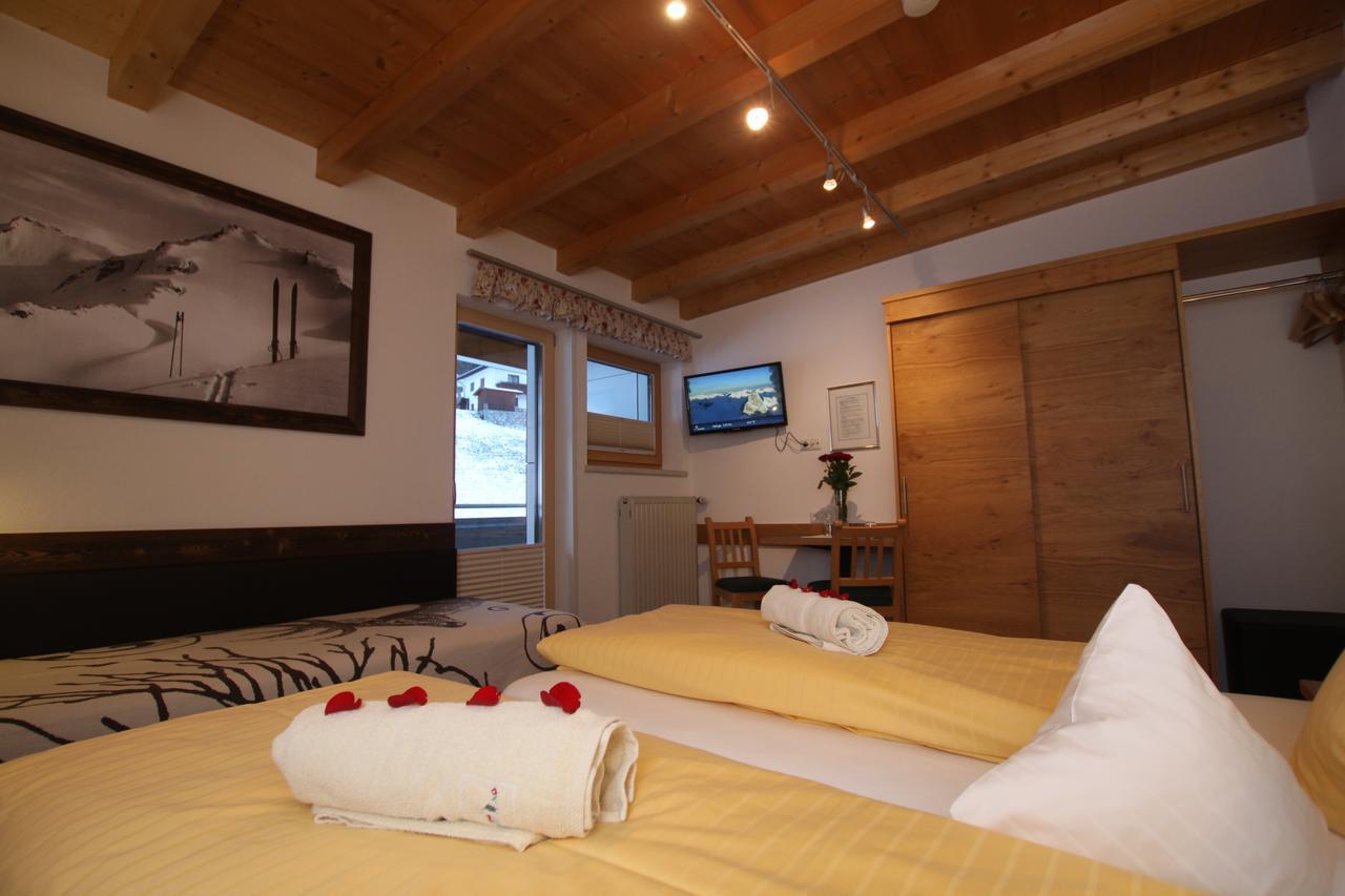 Gästehaus Alpina St. Anton am Arlberg Exterior foto