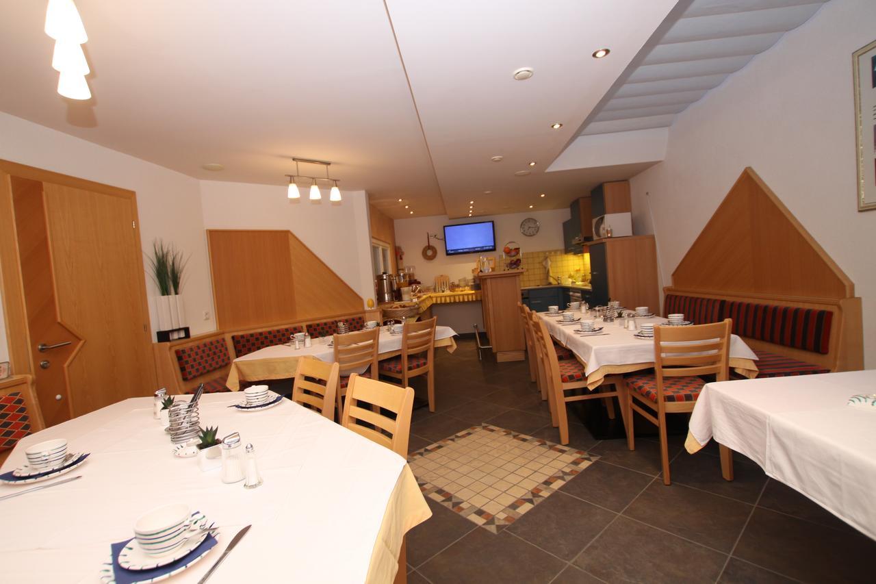 Gästehaus Alpina St. Anton am Arlberg Exterior foto