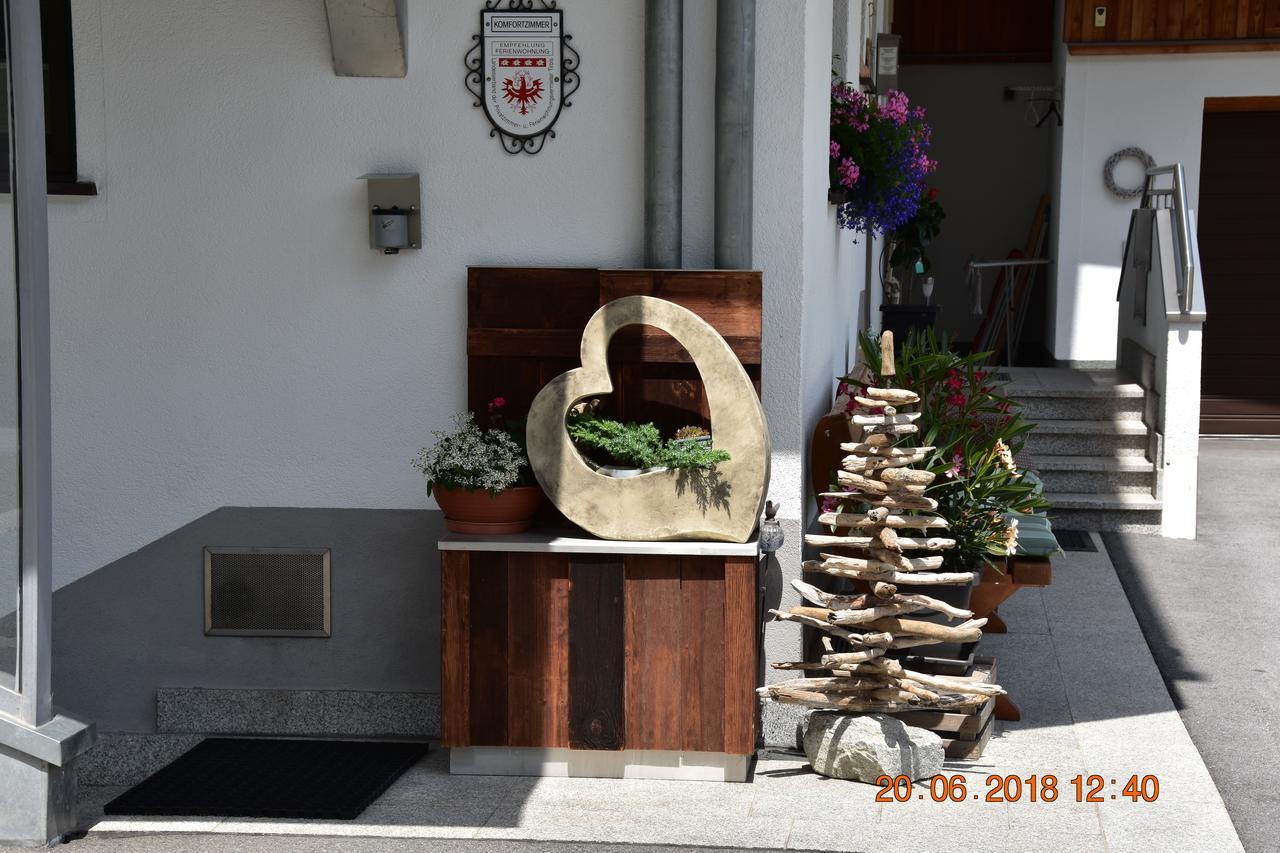 Gästehaus Alpina St. Anton am Arlberg Exterior foto